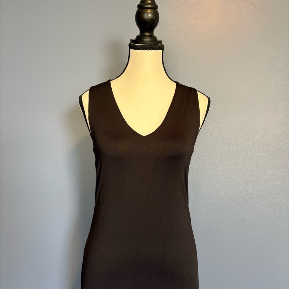 R&W Black Midi Dress NWT Size Medium | Sleek Stretch Back Slit - Picture 6 of 11